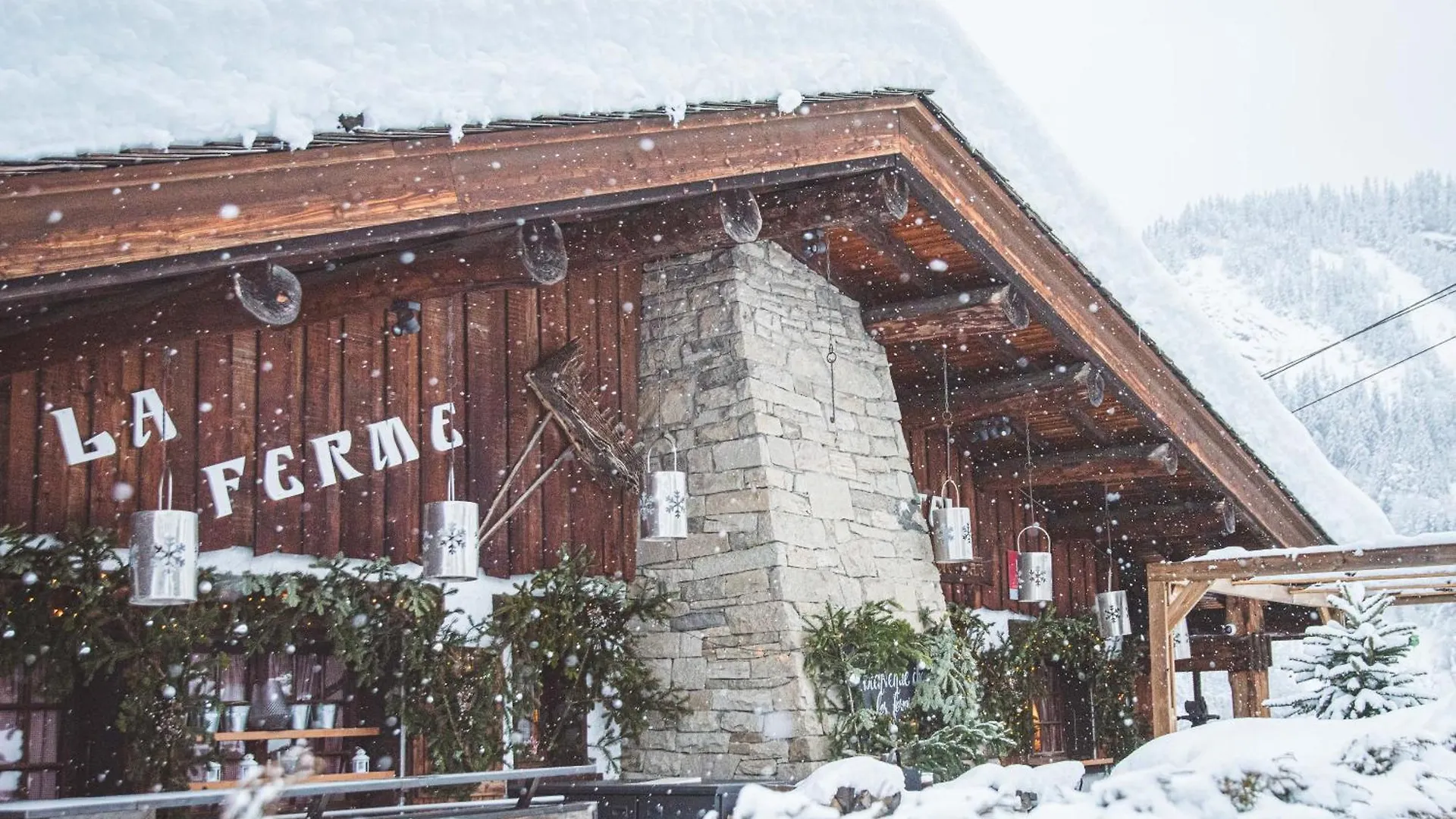 Où Séjourner en Amoureux : 7 Hôtels Romantiques dans les Alpes Françaises